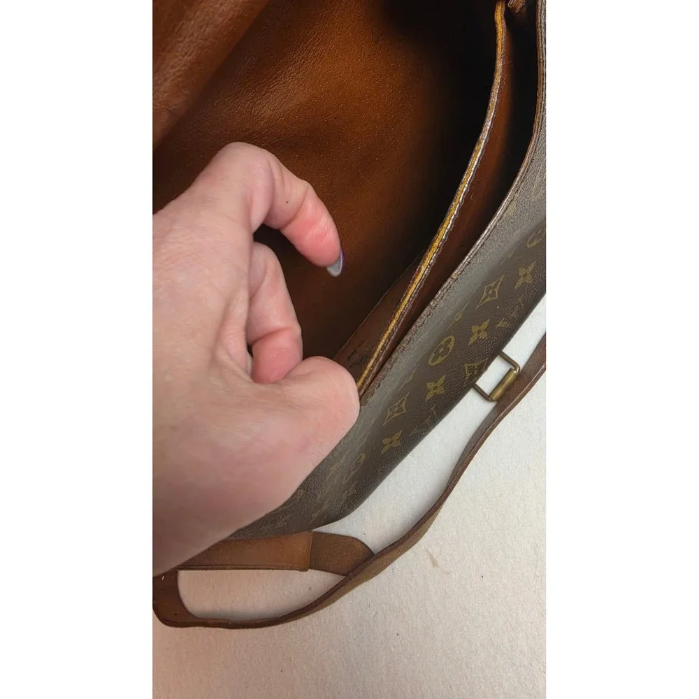 Authentic Vintage Louis Vuitton Monogram Cartouchière 26 GM Crossbody Bag - 1985